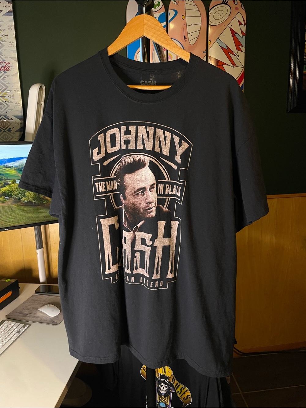 Johnny Cash Graphic Tee - Black the man in black